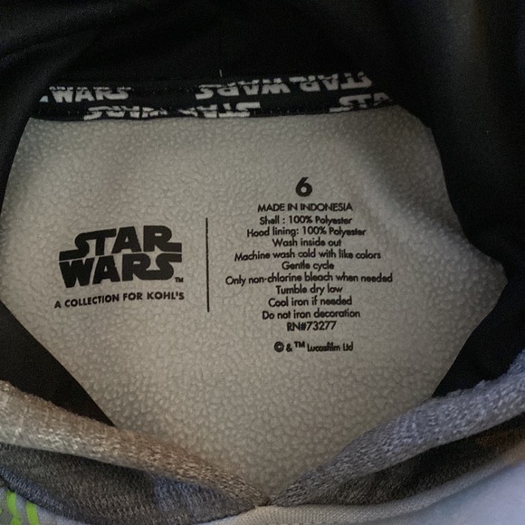 LIKE NEW. STAR WARS size 6 hoodie - Picture 3 of 5